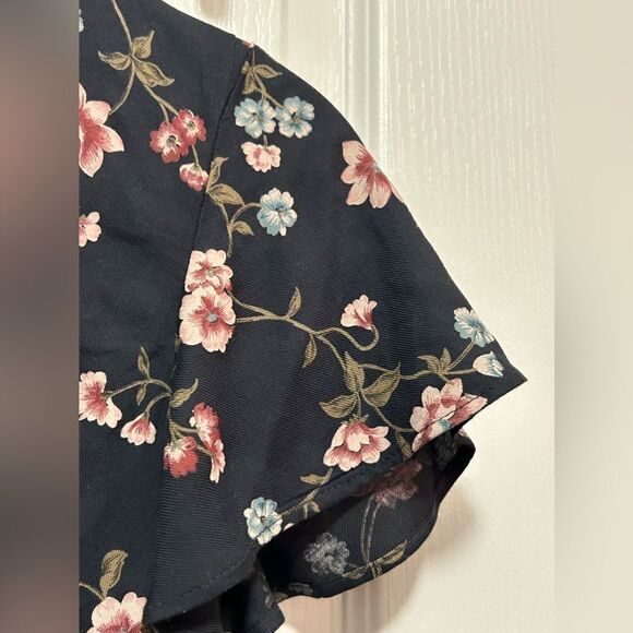 AEO Floral Keyhole Fit and Flare Dress cutout womens XS navy pink preppy cottage - Picture 16 of 16